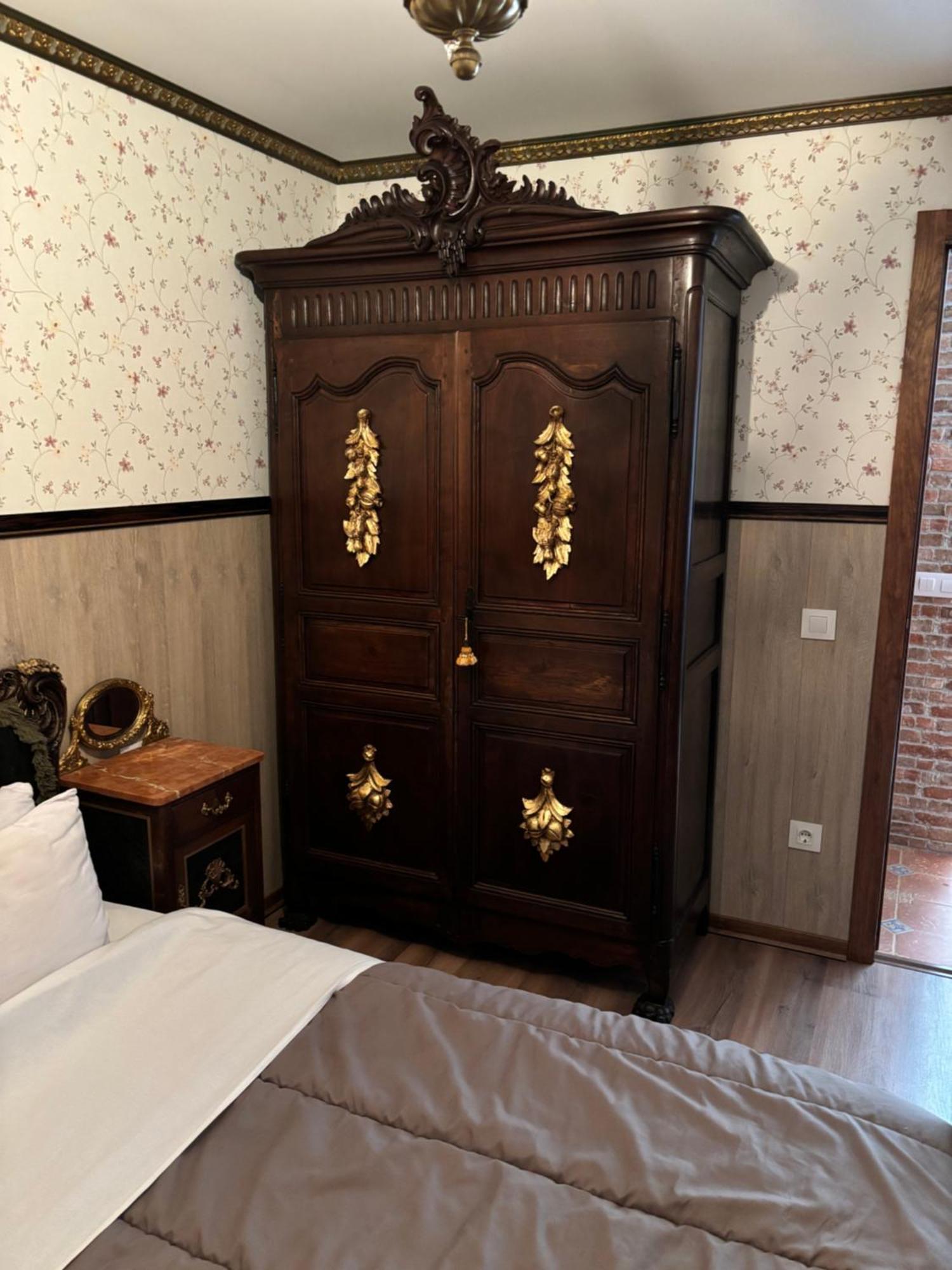Luxury Art Apartamenty ピネダ・デ・マール エクステリア 写真