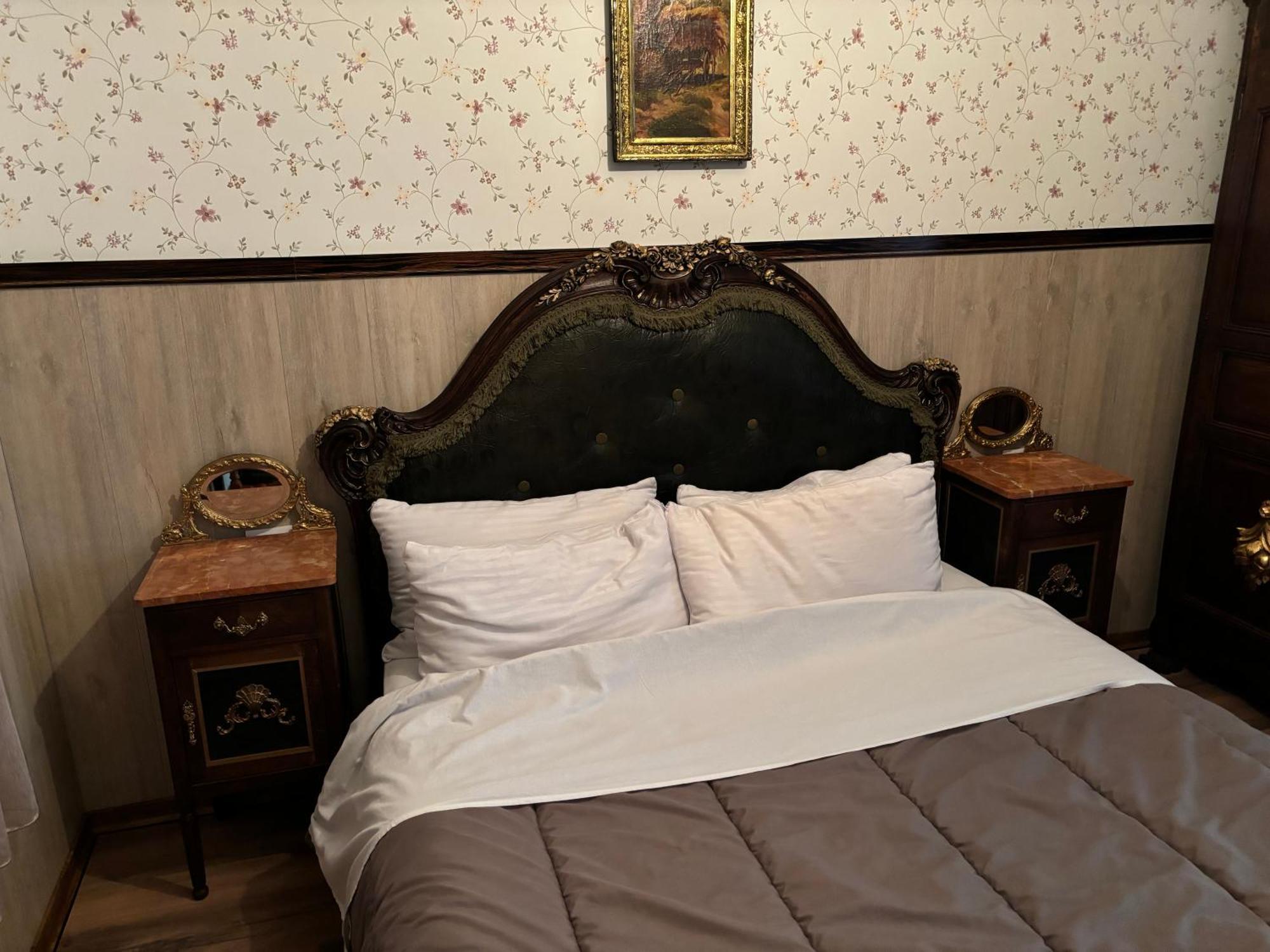 Luxury Art Apartamenty ピネダ・デ・マール エクステリア 写真